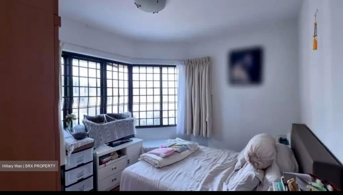 Simsville (D14), Condominium #591998911